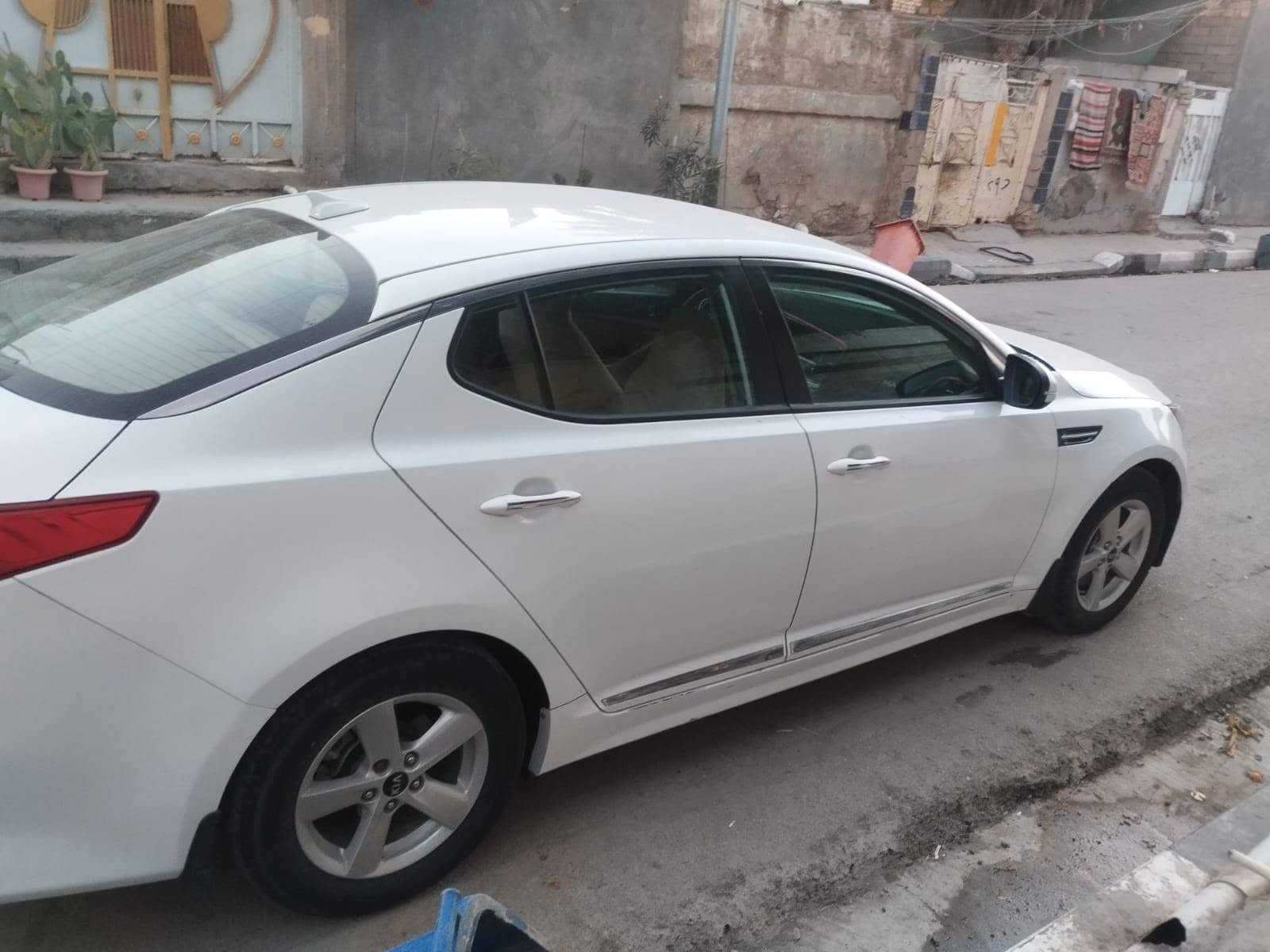 سلام عليكم كيا اوبتيما موديل 16 محرك  2400 وارد أمريكي ضرر موجود كتاب الفحص سيار تحكم ستيرن مري شفط تبريد خير من الله  مكينه كير شرط بسمي رقم دولي سعر 110 مكاني ناصريه قضاء الغراف تواصل على الرقم أو واتساب ***********

