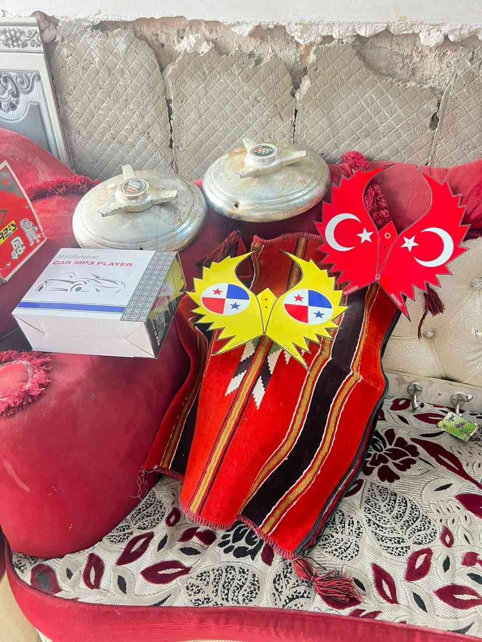 السلام عليكم شباب
*********** واتساب

اغراض للبيع مكان نجف 

***********
