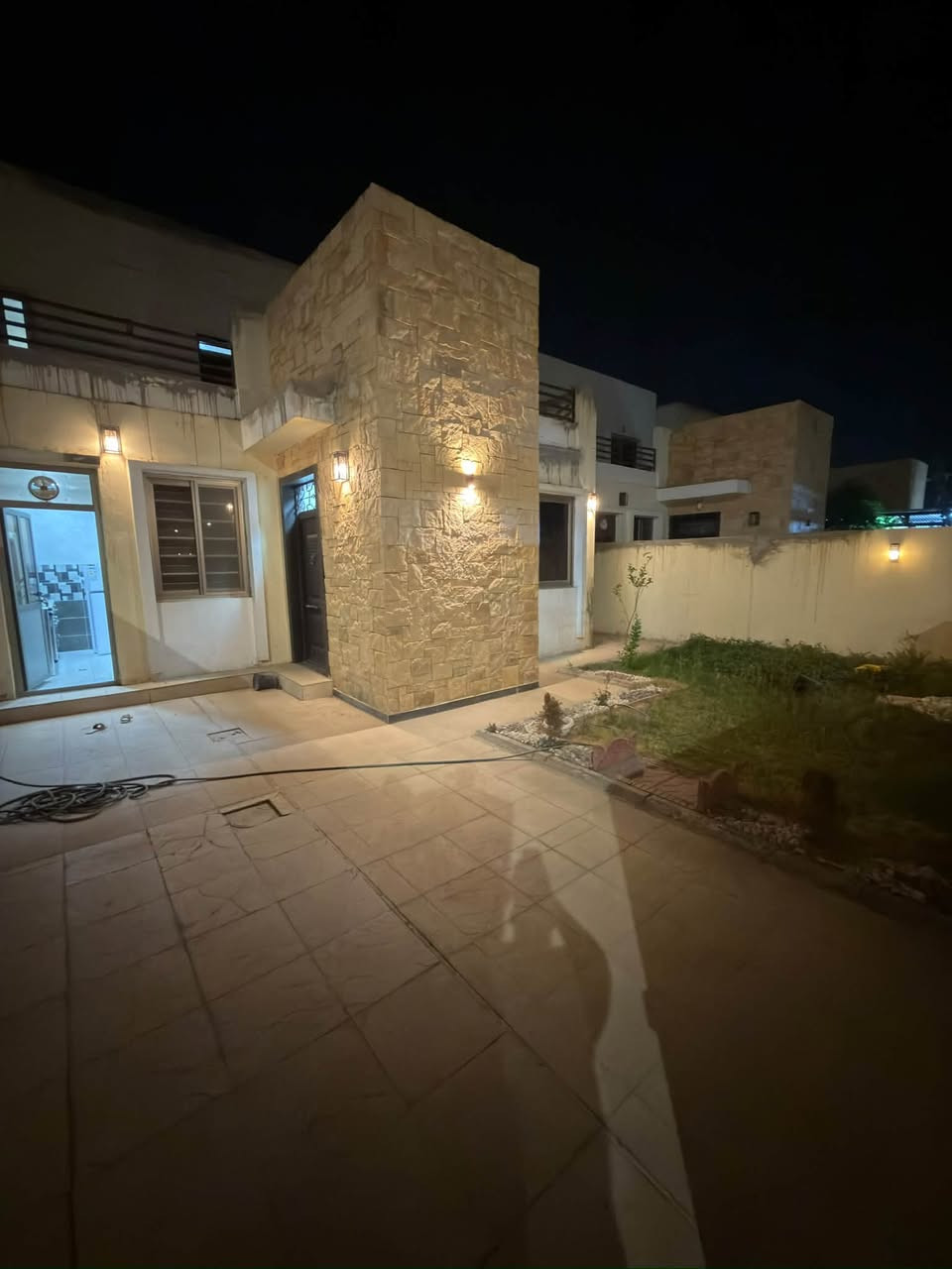 مجمع بيتي • ٢٠٠م • ٣غرف