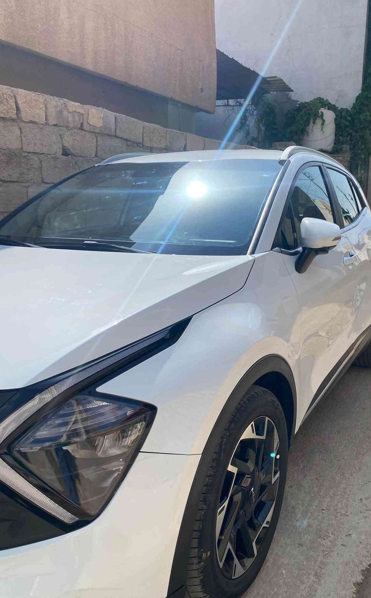 🚘 للبيع كيا سبورتاج موديل 2022
🤍 اللون: أبيض

🔢 الرقم: أربيل

🌍 الوارد: خليجي

⚙️ المحرك: 2000 CC

✨ المواصفات: فول مواصفات عدا الفتحة

🔥 المواصفات الإضافية:

تبريد قطعتين 

• مقاعد  تبريد

• مقاعد تدفئة 

• ستيرن تدفئة وتبريد

• بدون ضرر

💰 السعر: 195 مليون دينار

💵 بيها مجال للشراي 

📍 المكان: الأنبار – الرمادي

📞 للتواصل: ***********

‭***********‬
