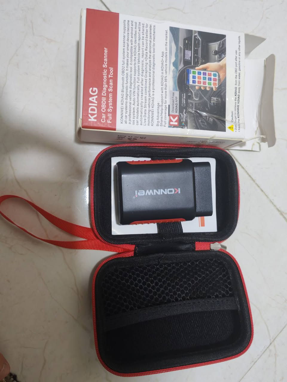 ​🚗 ئامێری پشکنینی ئۆتۆمبێل (KONNWEI KDIAG Bluetooth OBD2) 🚗
بە ئاسانی و بەبێ چوون بۆ لای وەستا، لەڕێگەی مۆبایلەکەتەوە خۆت کێشەی ئۆتۆمبێلەکەت بپشکنە و فێرببە!
​✨ تایبەتمەندییە سەرەکییەکان:
​پشکنینی گشتی (Full System Scan): پشکنین بۆ تەواوی سیستمەکانی ئۆتۆمبێل (مەکینە، گێڕ، ABS، ئەیرباگ، و...) دەکات.
​بەستنەوە بە بەلوتووث (Bluetooth): زۆر بە ئاسانی بە مۆبایلی (Android) و (iOS / iPhone) دەبەسترێتەوە.
​تایبەتمەندی Auto-VIN: بەشێوەی ئۆتۆماتیکی جۆری ئۆتۆمبێلەکەت دەناسێتەوە.
​بەرنامەی تایبەت (KDIAG App): دەتوانیت بەخۆڕایی ئەپڵیکەیشنەکەی لە Google Play یان App Store دابەزێنیت.
​پیشاندانی زانیاری ڕاستەوخۆ (Live Data Stream): پیشاندانی تەواوی زانیاری و پارامەتەرەکانی ئۆتۆمبێل بەشێوەی ڕاستەوخۆ و گراف.
​دروستکردنی ڕاپۆرت: توانای دروستکردنی ڕاپۆرتی تەواوی تەندروستی ئۆتۆمبێل و هاوبەشکردنی (Share).
​کەڤەر و قووتی ڕەسەن: لەگەڵ کیسێکی بەهێزی پاراستن و ڕێنمایی بەکارهێنان (User Manual).
​💰 نرخ: 55,000 دینار
🚚 گەیاندن: بەردەستە بۆ شار و شارۆچکەکان
​📞 بۆ داواکردن و پەیوەندی:
📱 *********** (یان ڕاستەوخۆ نامە بنێرە)
