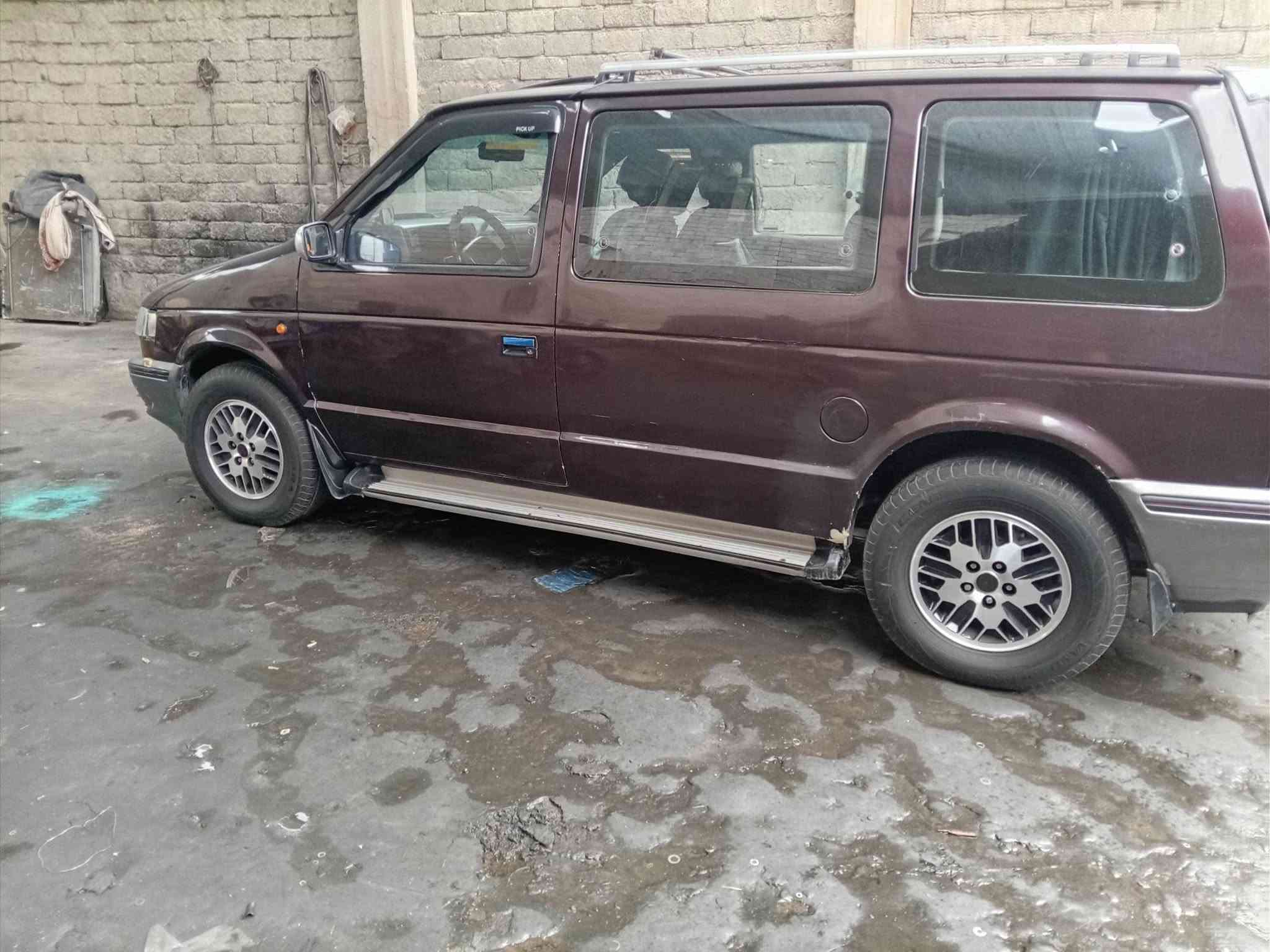 سياره كلايزر للبيع
السعر 45 بيها مجال قليل
السياره باسمي
موديل 1991
كاربون بنزين بيها
السياره جاهزه من كلشي
طخم تايرات جديده
تبريد تدفئه شغاله
 كير مكينه شرط
الكهربائية كلها شغاله
صبغ احزام
هزه جديده
سنويه جديده
شرط التحويل
العنوان موصل حي التحرير
***********
