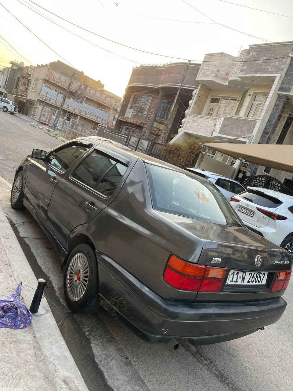 فنتو موديل93 مكينه2000 اوتو مكفولات رقم بغداد انكليزي باسمي هزه وسنويه جدد سياره نضيفه جاهزه من كلشي داخلهه بلادي شاشه وسستم سياره بدوون حاادث ولا تبديل ولا خياس السعر45 وبيه مجال لشراي مكاني بغداد حي جهاد***********
