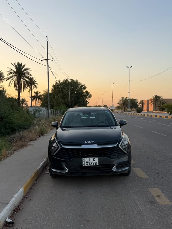 سبورتج وارد امريكي لارج 2023
السعر 175 وبيها مجال
ضررها موضح بالصور لا لغود ولا شواصي
ماشية ٣٤ ميل
محرك ٢٥٠٠ المرغوب
مواصفات السيارة:
شاشة متصلة
رادارات امامية وخلفية
تشغيل عن بعد
بصمة عدد ٢
كرسي السايق كهرباء
تدفئة كشنات
كشنات جلد اللون الابيض
شحن وايرليس
منافذ تايب سي بالكشنات
عدادات ديجيتال
تحديد مسار
مثبت سرعة
قيادة شبه ذاتية
وضعيات القيادة(sport,normal,smart)
تحكمات ستيرن
نقاط عمياء
اوتوستوب
اوتو هولد
ابل كاربلاي
اندرويد اوتو
السيارة مرقمة بغداد مشروع وطني

مكاني بابل
الرقم للتواصل *********** واتساب
