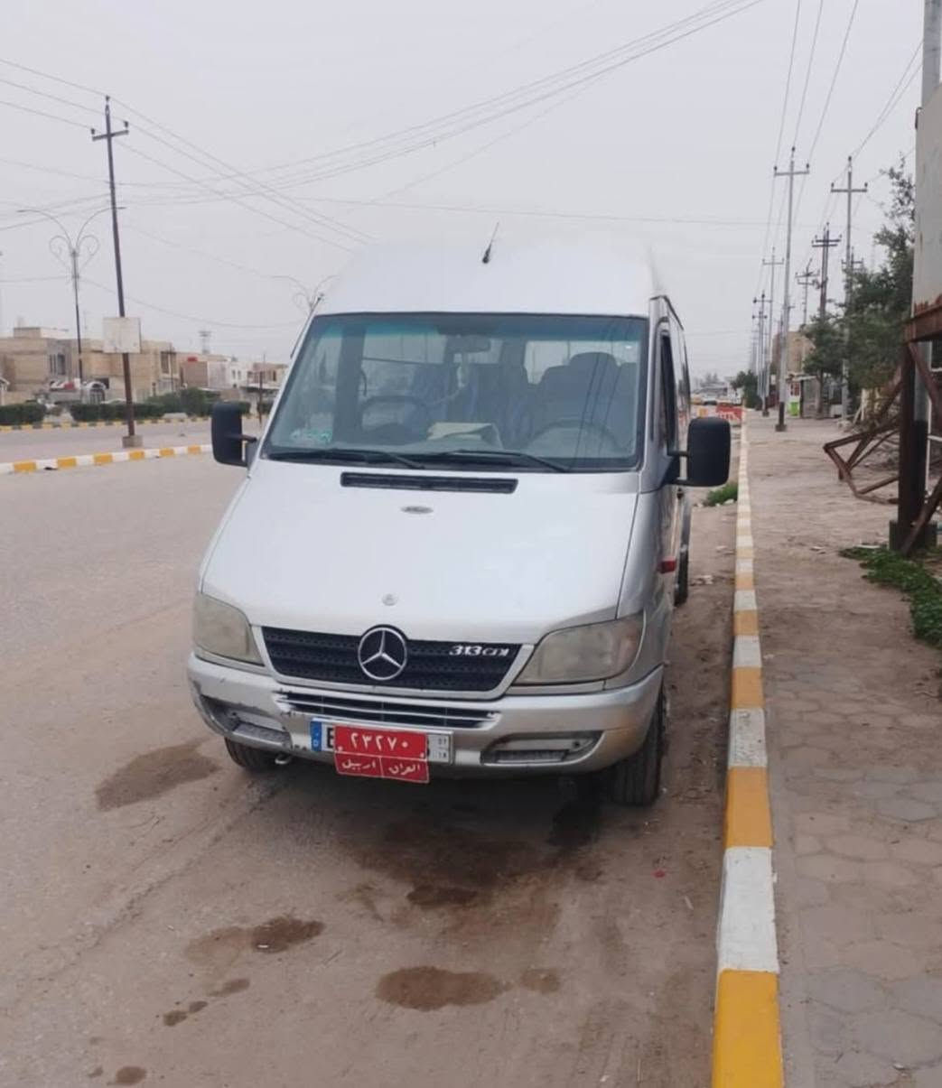 سياره للبيع موديل 2001 مرسدي سبنتر جديده *********** التفاصيل
