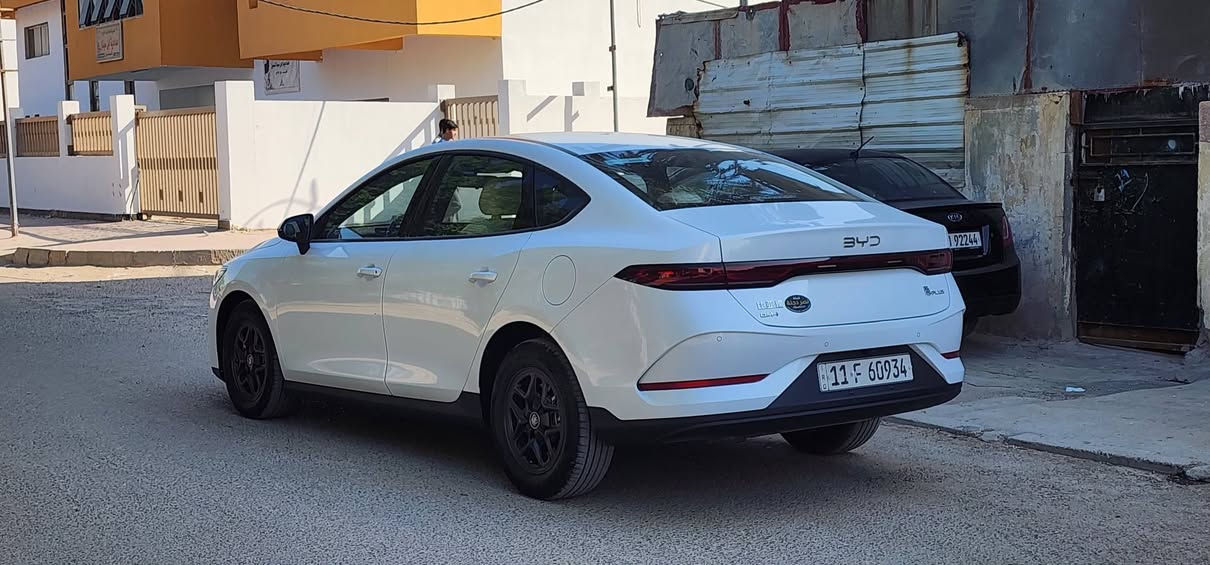سلام عليكم BYD كن بلاص موديل 2025 ماشيه 15 الف مكفولة  جديده ملحقات كامله بيها بارد بلبنيد موضح بلصور  داخل ابيض 
السعر 20 مليون وربع 
مكاني الدورة حي الصحة 
*********** & ***********
