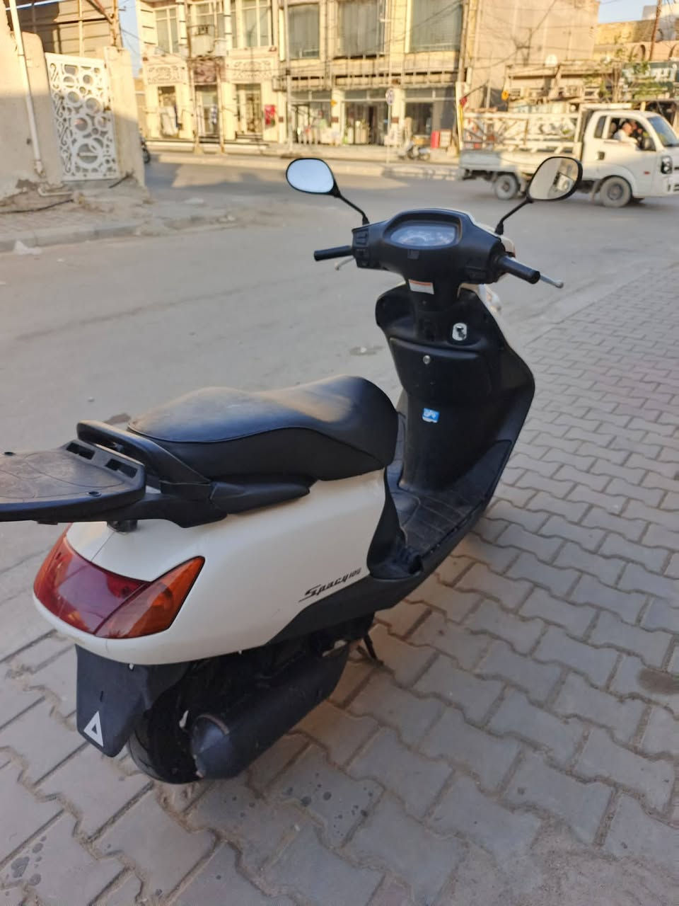 دراجه سبيسي ياباني كفرات وكابريتر بلاديه ياباني مختمهكلهه بلاديه مكينه نعومه فول جاهزه كل نقص مابيه الهاتف *********** المكان كوت الزهراء
