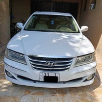 ازيرا • ٢٠١١ • محرك مبدل