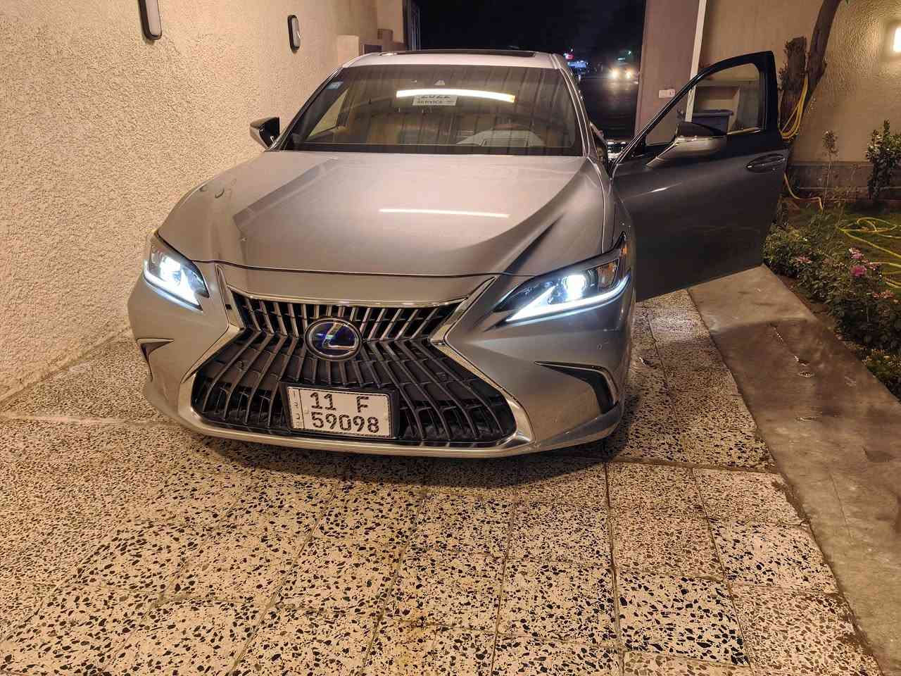 سلام عليكم لكزز هايبرد موديل 2022 es300 سياره فول موصفات كشنات تبريد وتفئه ضرره جاملغ عرقجين قماره 
مكانهه العامرية سياره بيه 4 قطع صبغ تواصل عل رقم فقط سياره ماشيه 6.164الف كيلو غير متواجد عل ماسنجر  

***********
