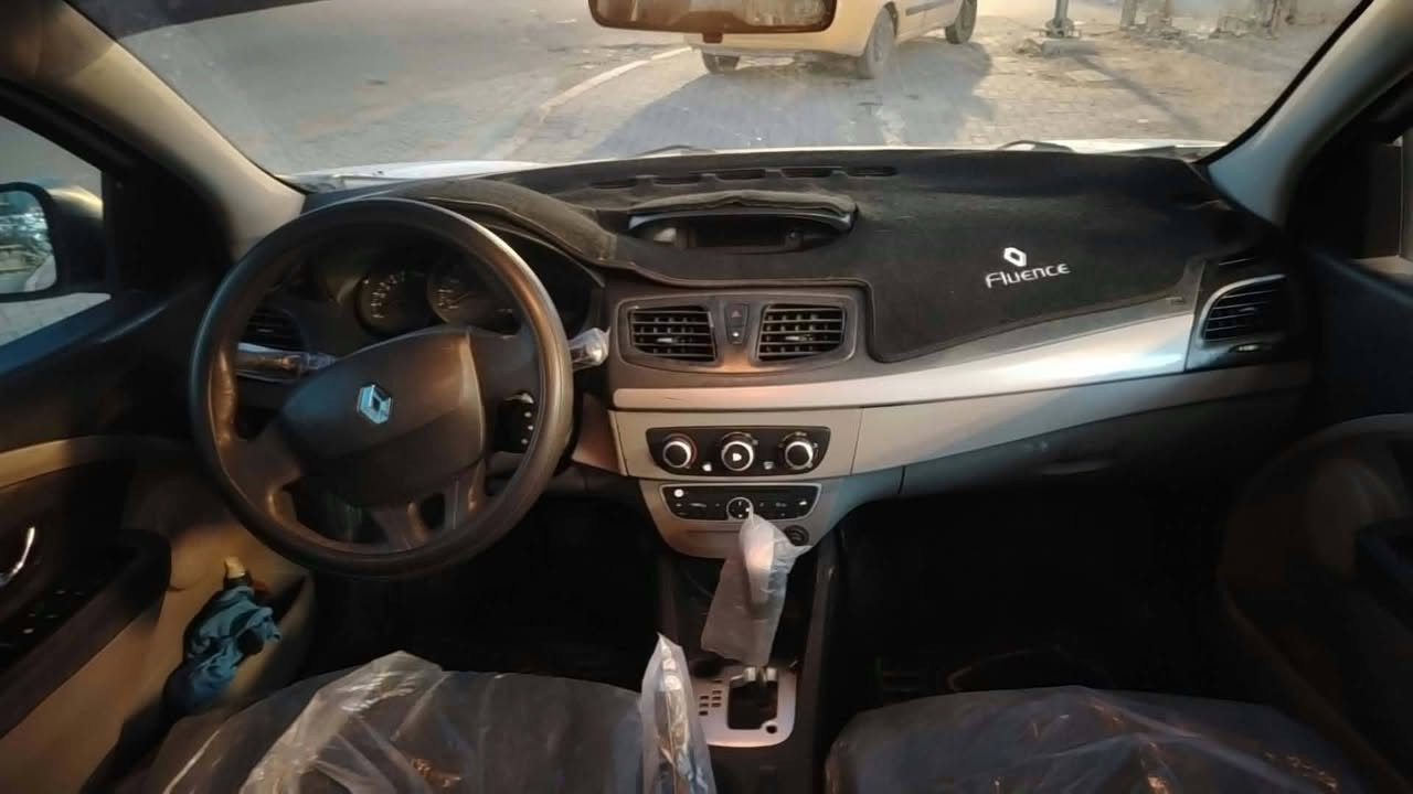 السلام عليكم رينوفلوانس ٢٠١٣ رقم بغداد نكليزي سنوية٢٧ سيارة  محرك صار٥ايام من شادة حاوية كيرATمرغوب صدر امامي خلفي جديد تبريد ثلج منظومة كلة مبدلة تخم تاير باتري جدد هزة جديدة بيع اومراوس السعر٦٠اوبية مجال ***********مكان سيارة بغداد ابودشير
