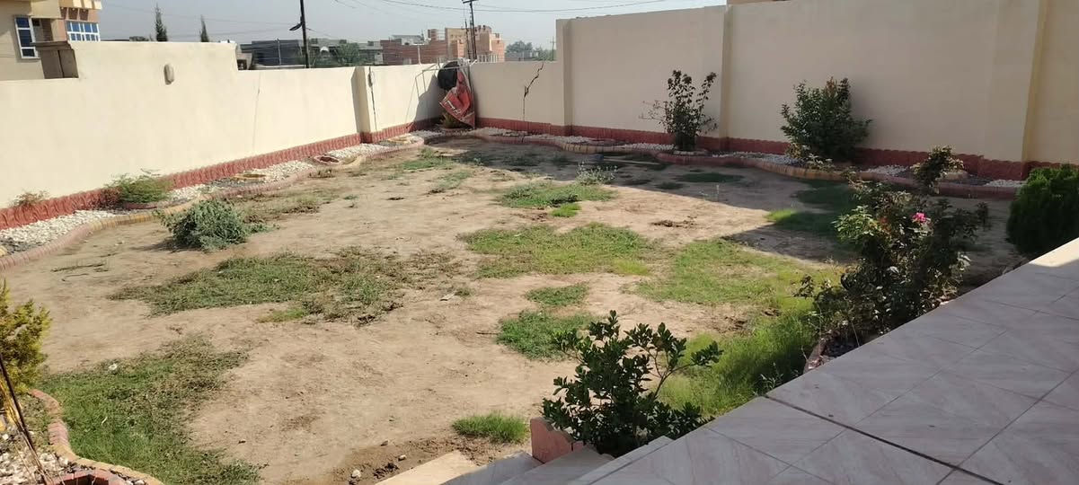 سلام عليكم يوجد كادر عمل حدايق ‭***********‬
