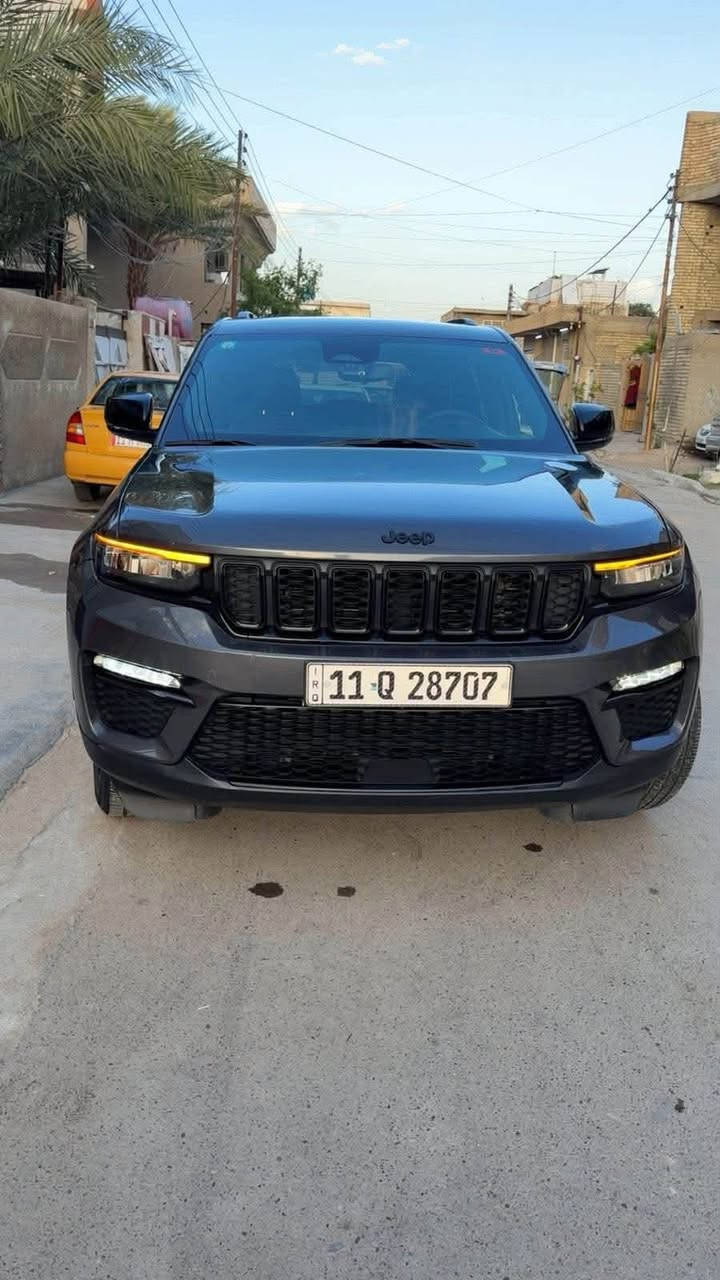 السلام عليكم جيب لاريدو بلاك توب 2024 فول مواصفات وارد امريكي حادثها خفيف بدون دواخل بنيد وشويه من الجاملغ 
مواصفات سلايت ويل كب شاشه كشنات جلد ومخمل فوريل ويل جنطه كهرباء 5 راكب المرغوب ماشيه 30
جاهزه السيارة رقم بغداد باسمي 
السعر 295 وبيها مجال بسيط
***********
