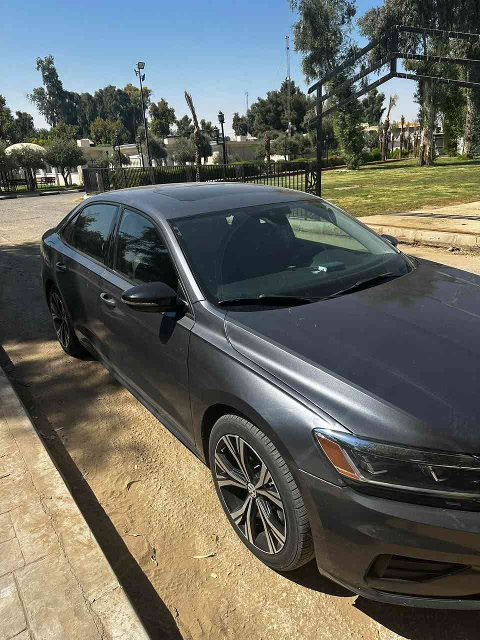 السلام عليكم 
باصات موديل2022 فول 1/1
بيها 3قطع وأحسبها حزام 
سياره بيها صوت بكن بالمحرك 
ماشيه60الف محرك 20 تيربو 4بستم
مكانها كركوك 
سعرها 107
الشراي الاتصال***********
