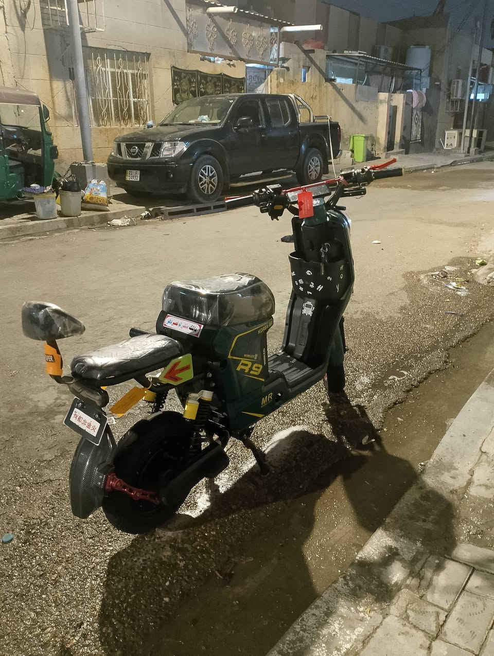 دراجه شحنR9الدراجه نظيفه وجديده صالهة شهرين طالعه من الوكيل دراجه ما ماشيه هواي مجرد اروح بيهة للشغل وارجع بعد تبقه بالبيت دراجه مزوده بغراض وغراضهة الاصليه بعدهن جدد ضامهن بطاريات اكبار مو اصغار السعر500وبيهة مجال بسيط عنواني بصره حيانيه للاستفسار***********
