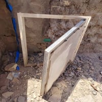 باب مال دجاج • ألمنيوم • جاهز للتركيب