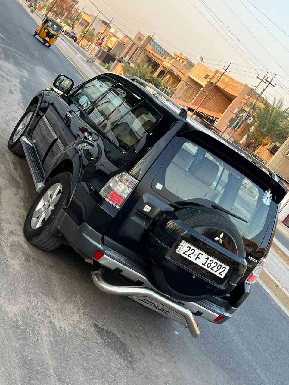 باجيرو خليجية موديل ٢٠٠٨ رقم اربيل سنوية لل ٢٠٢٩ تحويل مباشر سيارة كلش نضيفة استخدام شخصي 

محرك وكير بلاديات ممفتوحات ع وضع الشركة 
حجم المحرك ٣٨٠٠
كير اوتماتيك 
تبريد ٣ قطع
٧ راكب 
فور ويل دفع رباعي 
صدر جديد تخم تاير جدبد السعر 90 بيهة  ***********
 مكاني بغداد
