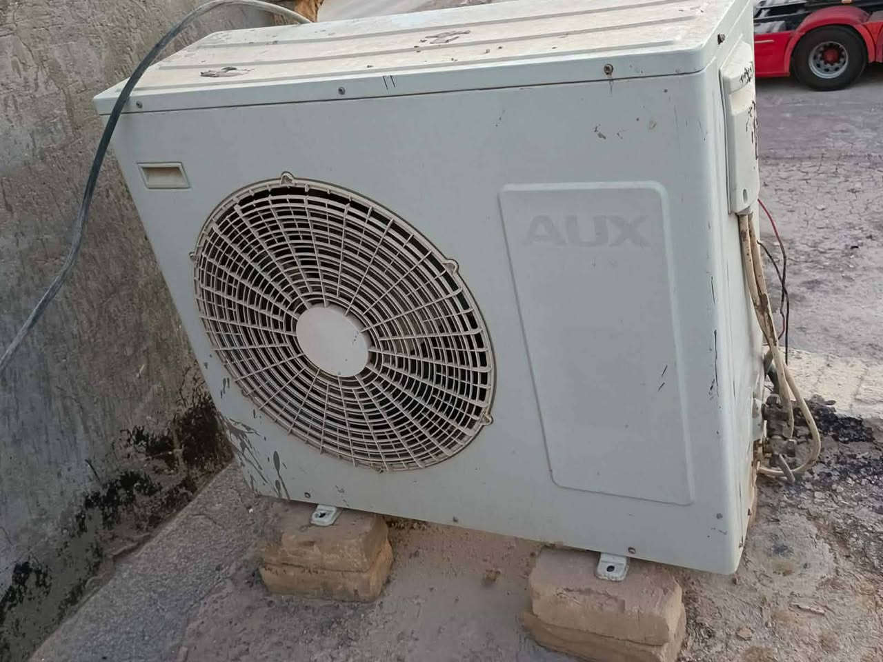 يالله خوان سبلت اونيكس 3 طن باب الاول  ثلج بعز الظهريه تجي شغله وتشوفه نظيف جدا ومامتعوب ابد ومداخل تصليح حياته اخوان سعره 750 بي مجال  اخوان فقط اتصال لأن الخاص مدري شبي *********** مكان القاسم

