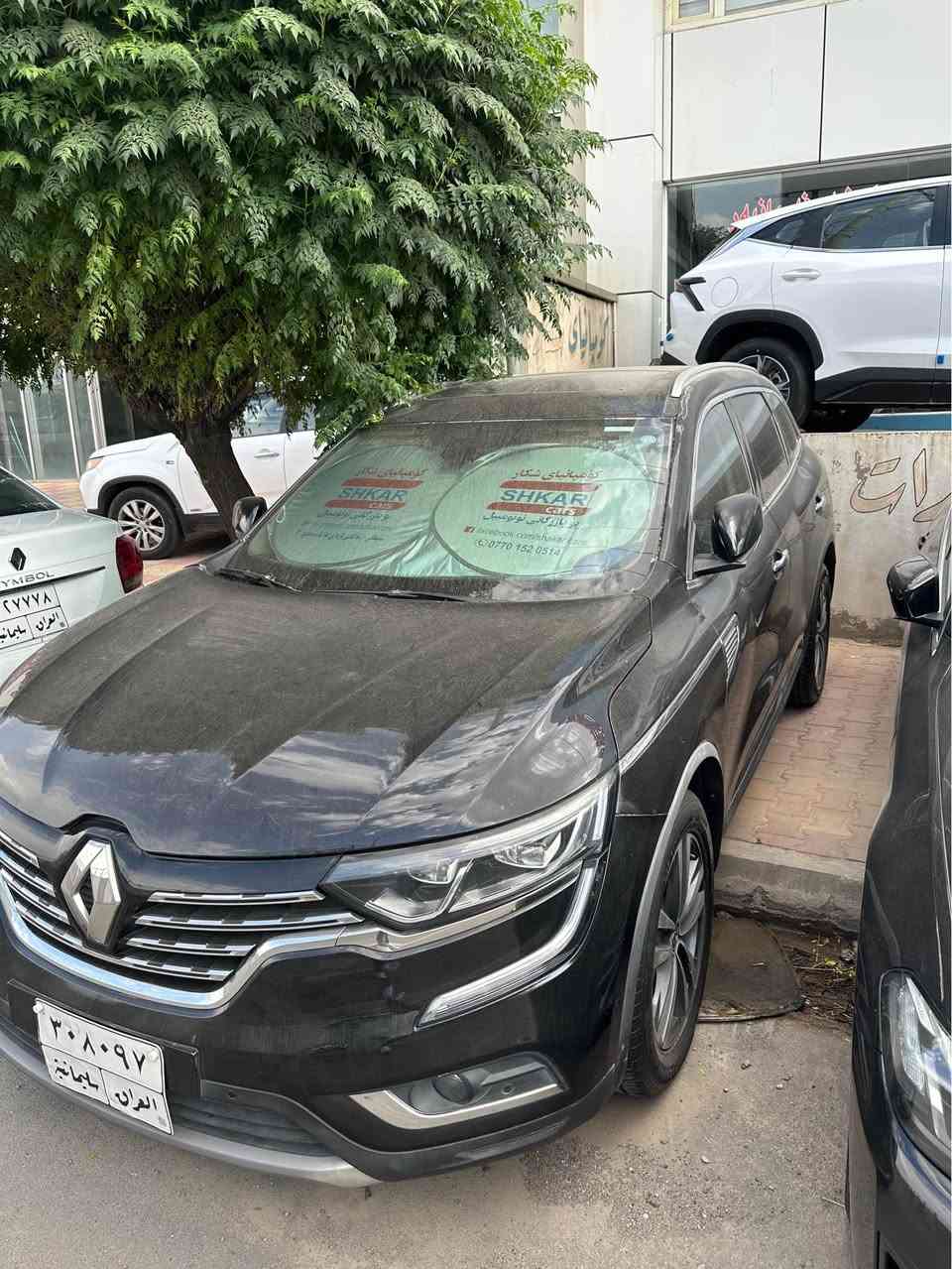 ڕینۆ کۆلیۆس .سەیارەکە فول فول مواسەفاتە (2018) ی ناو قاوەیە سەیارەکە تازەو پاک ماوەتەوە مەکینە (2.5)ی چوار بستۆنە. سەیارەکە بێ بۆیاخە . بستێک تەعدیل سارد بە سنوقەکەیەوەیەتی چەمەلەخی پێشەوەی گۆڕاوە بە بیلاد بێ هیچ ناو گرتنێکو بێ ئێرباگ . کەمێک کاڵبونەوەشی هەیە کە باوە لەڕینۆی (2018) نرخەکەشی ١٢٨$ مەجالێکی برایەنەشی تیایە. ڕەقەم تەلەفون (..***********..)بەشەرتی تەحویلو غەرامە السليمانية, العراق
