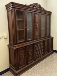 بوفيه • بغداد • ضخمة وراقية
