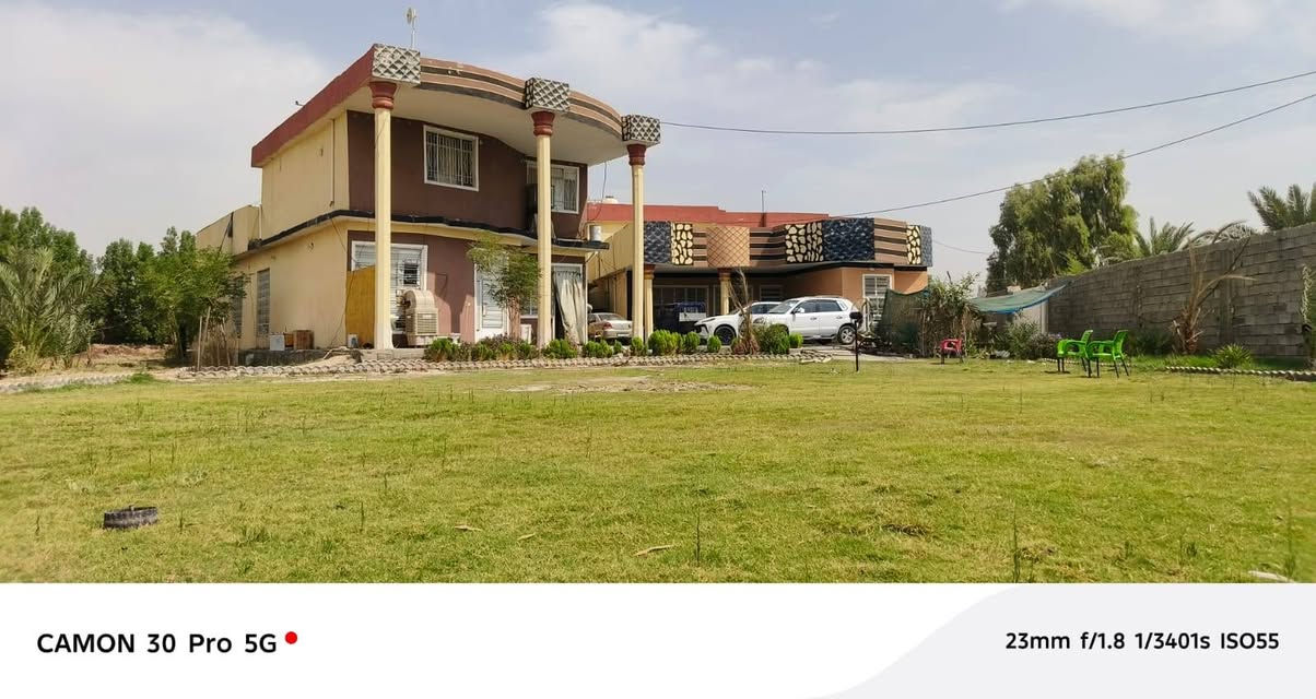 🔥 للبيع فرصة العمر - 2 دونم في حميد شعبان 🔥

📍 الموقع: بغداد - حميد شعبان - قرب جامع عثمان
📄 طابو زراعي مفروز سند 25 - ملك صرف

📐 المساحة: 2 دونم (5000 متر) ركن على شارعين
الواجهة 100 متر - مسيجة ومعزولة - تبليط + كهرباء + ماء اسالة - كافة الخدمات

🌴 تحتوي على مغروسات متنوعة: نخيل + سدر + فواكه متنوعة

🏠 3 بيوت داخل الارض:

1- البيت الاول 400 متر طابقين
7 غرف اغلبها نظام سويت + صحيات عامة + مضيف 12 متر

2- البيت الثاني 320 متر طابقين دبل فاليوم
6 غرف نظام سويت + صحيات عامة - بناء راقي

3- البيت الثالث 250 متر
هيكل كامل باقي فقط التشطيبات النهائية

✅ المميزات:
- 3 بيوت تكفي 3 عوائل او استثمار ممتاز
- سند 25 تحويل مضمون
- ركن على شارعين واجهة عريضة
- منطقة هادئة ومخدومة 100%
- بستان متكامل جاهز للسكن

السعر عند الاتصال -

📞 للاستفسار والمعاينة: ***********

نص مكتوب في الصور:
- CAMON 30 Pro 5G 23mm f/1.8 1/2985s ISO55
- CAMON 30 Pro 5G 23mm f/1.8 1/3401s ISO55
- CAMON 30 Pro 5G 23mm f/1.8 1/2985s ISO51
