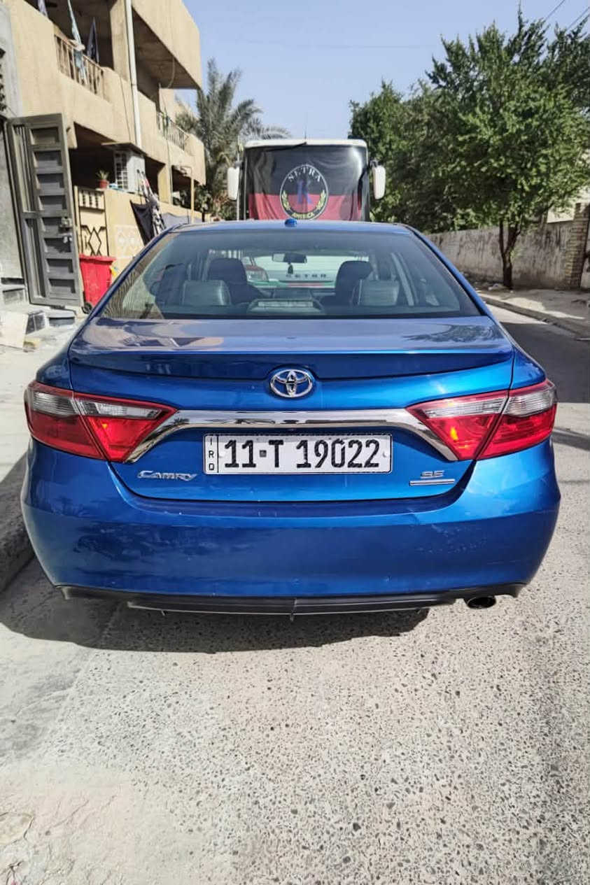 سلام عليكم كامري ١٦ فول موصفات
سيارة جاهزة كير مكينة جديدة تبريد كاملة من كلشي

بيهة طخات خفيفة وبيهة ضربة بل بنيد السعر ١٢٧ قفل

***********
