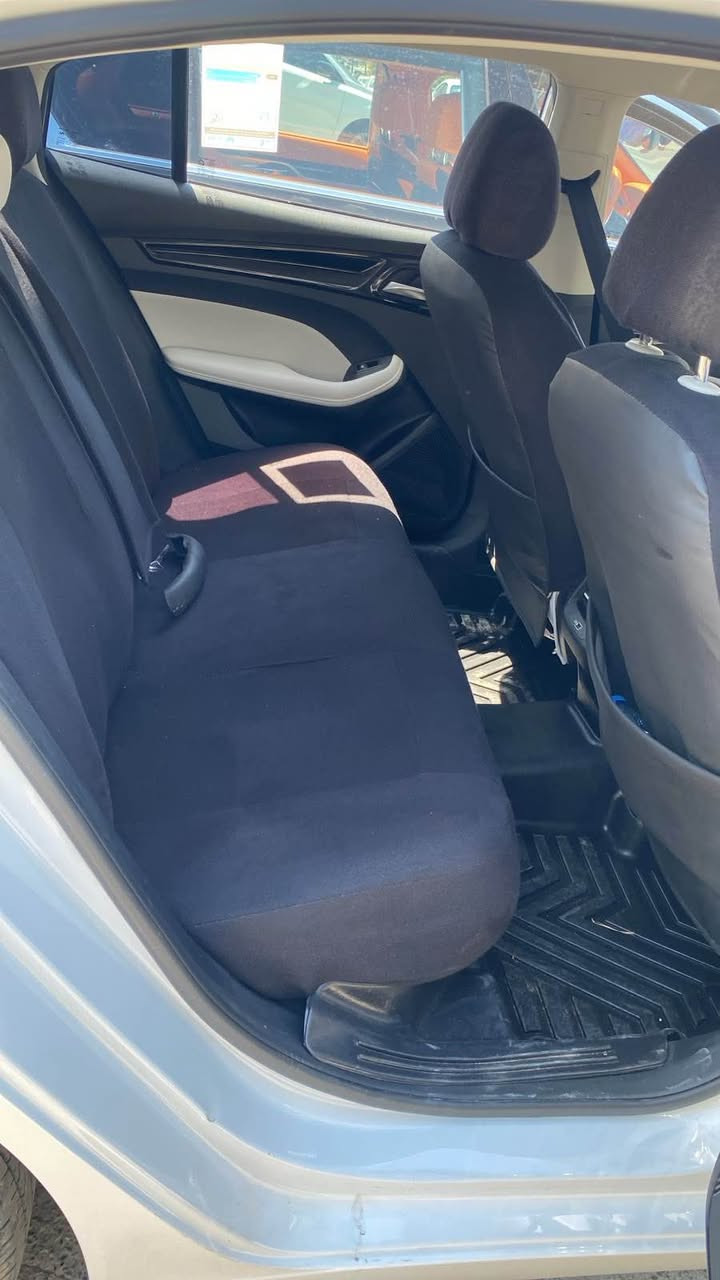 Mg plas 2025 ماشيه 19 ك م بدون تعديل و صبغ☎️*********** دهوك, العراق
