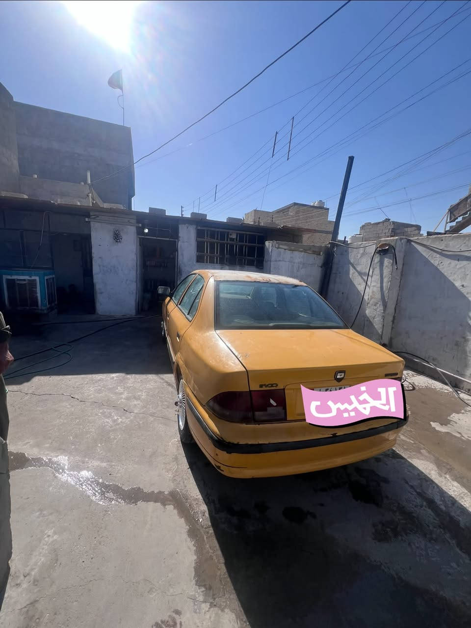 السلام عليكم
سمند 2011 رقم بغداد الماني
راعيها ما  اندله من سكنة بغداد 
أبيع بدون راعي 
سيارة حلوه  
سعر 14بيها مجال 
***********

