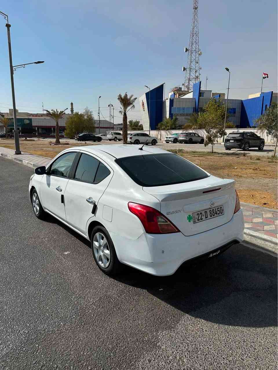 نيسان صني مصري موديل 2023 
السعر 98 $
بيه سونار فقط بارد مكينه كير تبريد كفاله مكان رقم اربيل بسم ولد ابغداد 
مكان السيارة بصره الجزائر  *********** البصرة, العراق
