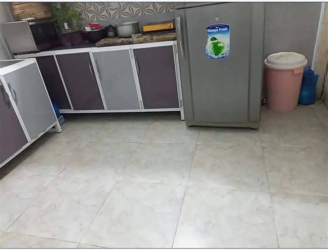 بيت للبيع الصالحيه /الناصريه /جسر النبي ابراهيم قرب مطعم كويستان بناء حديث قريب عن الشارع ١٠ أمتار طابقين الأول غرفتين واستقبال جزئين وهول وصحيات ومطبخ الطابق الثاني غرفتين وصاله المساحه ٢٠٠ للاستفسار عالسعر على الرقم
بيت للبيع الصالحيه /الناصريه /جسر النبي ابراهيم قرب مطعم كويستان بناء حديث قريب عن الشارع ١٠ أمتار طابقين الأول غرفتين واستقبال جزئين وهول وصحيات ومطبخ الطابق الثاني غرفتين وصاله المساحه ٢٠٠ للاستفسار عالسعر على الرقم
9647800222724
