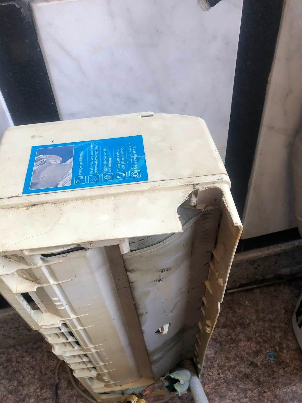 سبلت للبيع المكان بغداد شعب توصل فقط ع خط ما متواجد ع فيس اريده ب ١١٠ وبي مجال بسيط متواجد واتس وشريحة ***********
