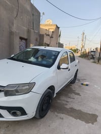 سياره رينو مديل ١٩  سياره بسمي ماطلوبه ربع دينار    سايره كير مكينه  م...