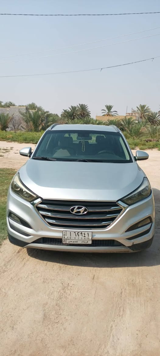 سلام عليكم توسان موديل 2018 وارد امريكي 
حادث بجم بدون اير باك 
السعر 160 وبيها مجال قليل 
الرقم /***********
مكان السياره كربلاء المقدسه
