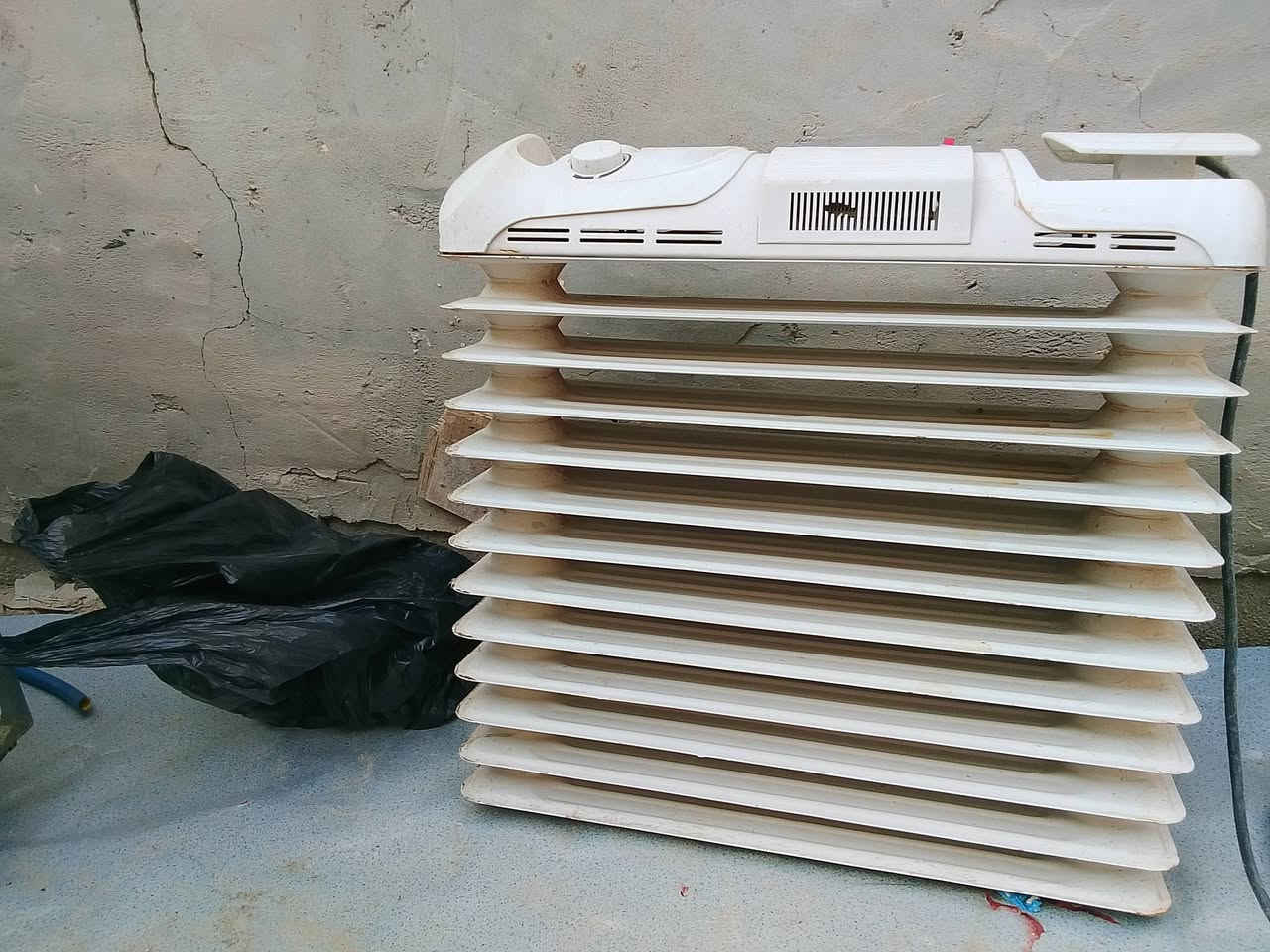 سلام عليكم اخوان ساحبة ماطور مبردة دريل براغي كهربائي هيتر جميع الغراض شرط فحص وشغل سعر خاص مكاني بغداد مدينة الصدر ***********
