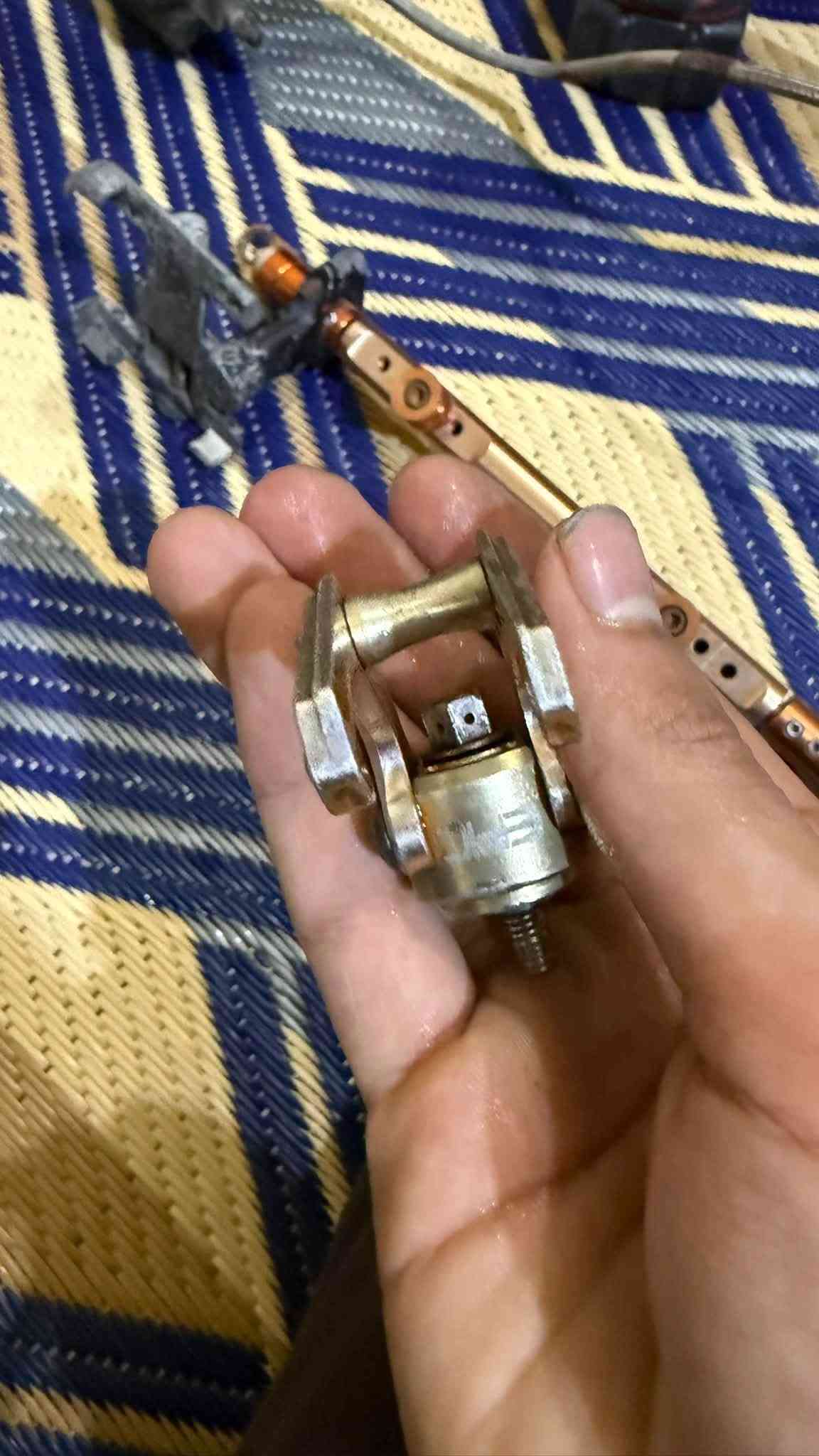تزويد • ذيل سكنس • بصمة سويج