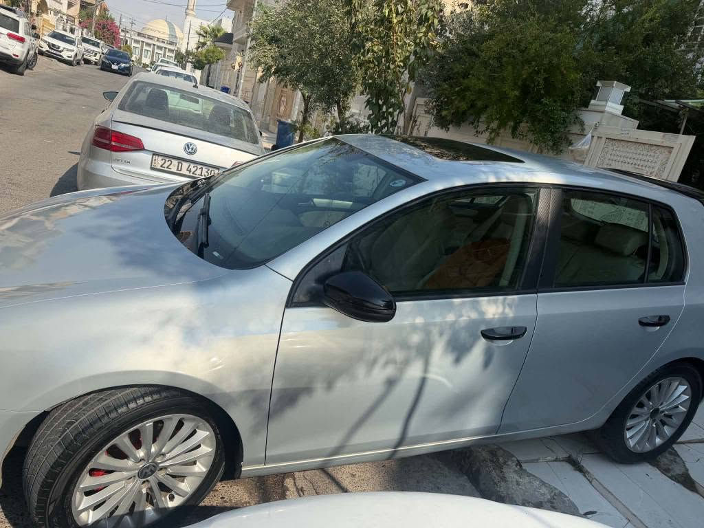 موديل ٢٠١١ فوله ٥ بارجه هه يه بي زوري 
***********
سعر ٧٨ ورقه أربيل, العراق
