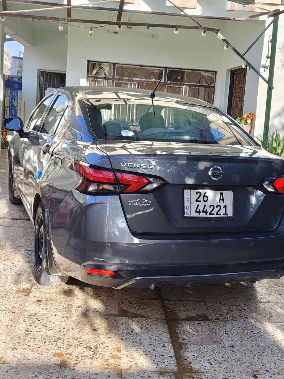 🚘 للبيع نيسان فيرسا 2021 وارد أمريكي
🔹 المحرك: 1600 
CC – 8 نوزلات سبورت
🔹 الكير: CVT
🔹 الممشى: 79 ألف ميل
🔹 الإيربكات: أصلية
🔹 السيارة: شغالةوماناقصها شي
ABS
مانع انزلاق TCS
ثبات إلكتروني VDC
تحذير مغادرة المسار
تحذير اصطدام أمامي
كاميرا خلفية
🔹 السيارة استخدام ونظافة وحالتها جيدة

🛠️ ملاحظات السيارة:
ضربتها سابقة بالجاملغ الأيسر والبنيد، وتم تبديل القطع المتضررة بدون اضرار بالدواخل ، والإيربكات أصلية.
📞 للاستفسار: خاص
او الاتصال على الرقم  ***********
