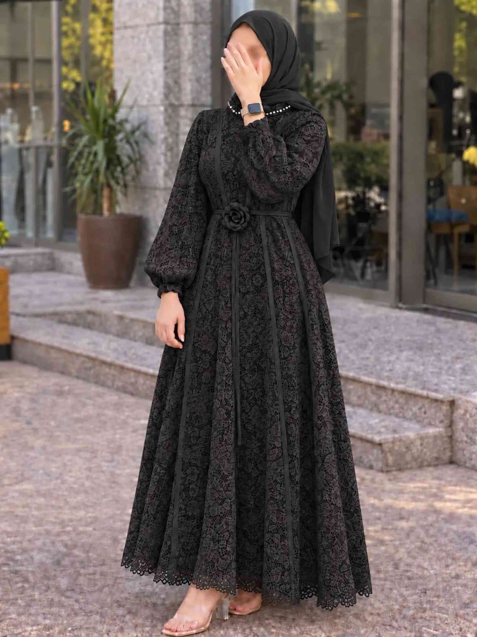 🍁اختاري الاناقه والجمال🍁 مع أحدث تشكيلاتنا النسائية🌼 وفي السماء رزقكم وماتوعدون 🌟 الإبداع مستمر بدون توقف😉  فستان مليان نزاكه 🥹 مع حزام يجنن  نوع الخامه 🍒👇🏻  تور مبطن   طول كامل  قياسات 38 لل 48  السعر ٣٥ إلف ✨
