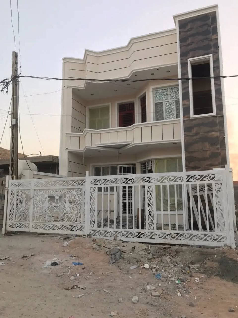 سلام عليكم خلقه البخ ونثر واجهات ديكورات صبغ مكان بغداد ***********واتساب
