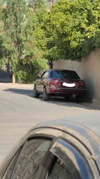 ١٩٩٠ • جير عادي • ابيض