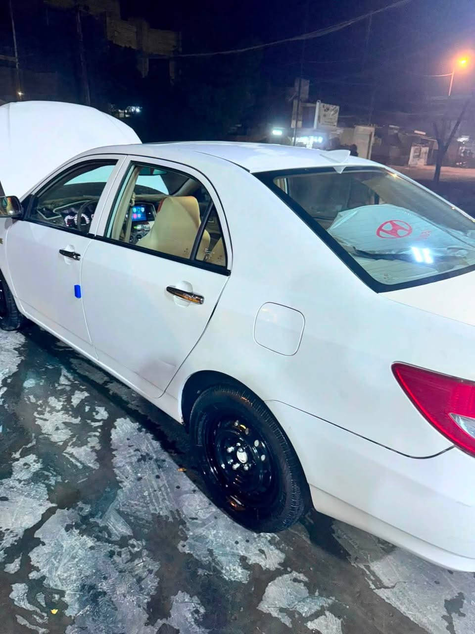 السلام عليكم BYD f3 ٢٠١٣ گير مكينة خير من الله تبريد خير من الله سيارة ما بيها أي نقص السونار مرفق بالمنشور  ٦٥ وبيها مجال العنوان بغداد الأورفلي رقم الهاتف ***********
