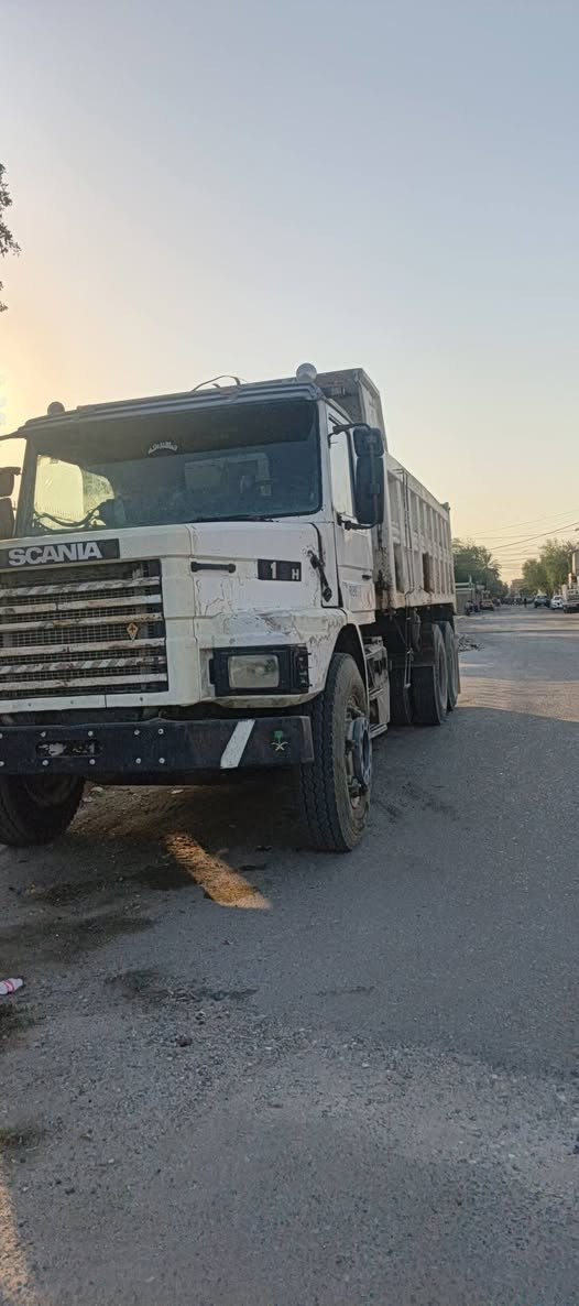 السلام عليكم
اسكانيا 112
شاصي طويل بلادي 
شاصي مكفول مديل 86
للاستفسار الاتصال على هاذ الرقم
***********
