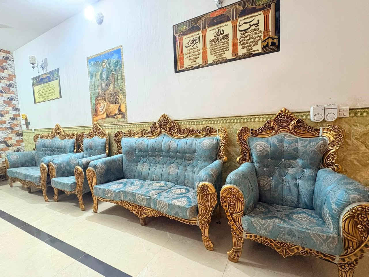 السلام عليكم شباب
تخم ونص للبيع 
مع سيتين طبلات 
مستخدم قليل 
الاتصال على الرقم 
***********
