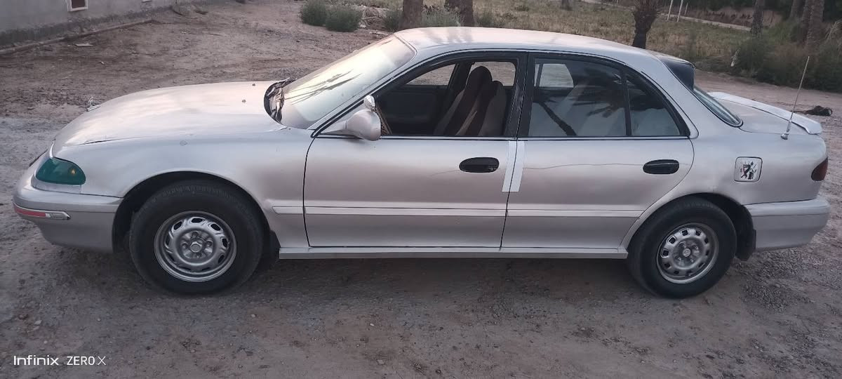 .
سوناتا 2 موديل 95بغداد سنوية جديدة بأسمي هزة جديدة كير اوتوماتيك محرك مفتوح خير من الله تبريد نقص كمبريسر تايرات جدد كهربائيات كاملة حدادية شرط نضيفات مصبوغة جمالية 
السعر 37 وبيهة مجال 
مكان السيارة بغداد المحمودية ناحية الرشيد 
*********** 
‏‪***********‬‏
