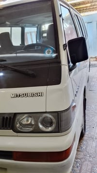 ميسبوشي ياباني اصلي يسره بلاد 9 راكب رقم خصوصي بدون ضرائب  وهيئه  مودي...