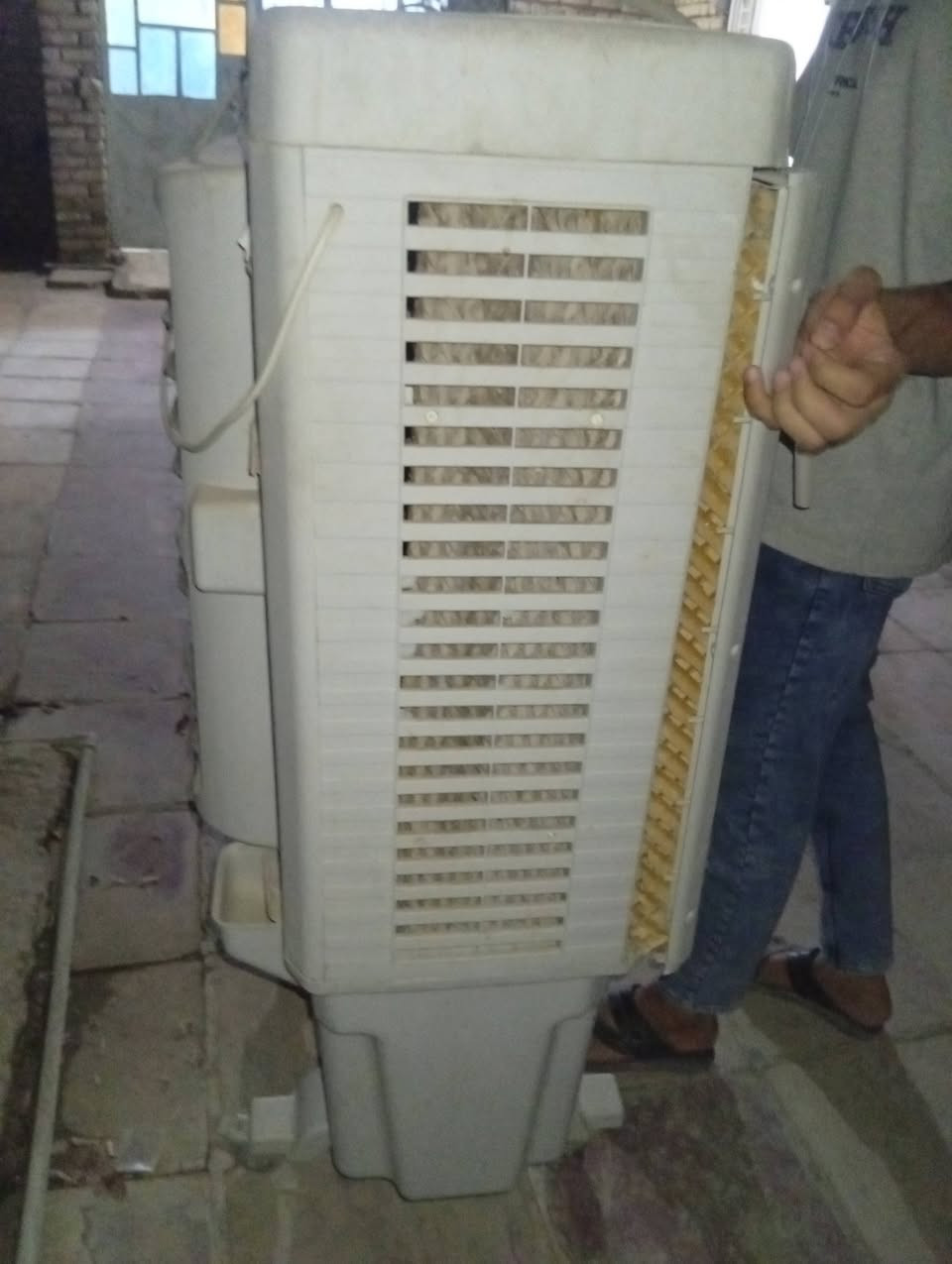 سلام عليكم
غراض للبيع قمريه جينكو الارتفاع7
والعرض 2 ونص تقريبن سعره 175 وبيه مجال
مبرده جديده حجم كبير نظيفه شغاله السعر100
معه مكيف جنرال بس مامصوره مادري شني عطله السعر120 وبيه مجال
المكان الغراف الشراي بخدمته يتصل وبيه خير ويدلل***********

