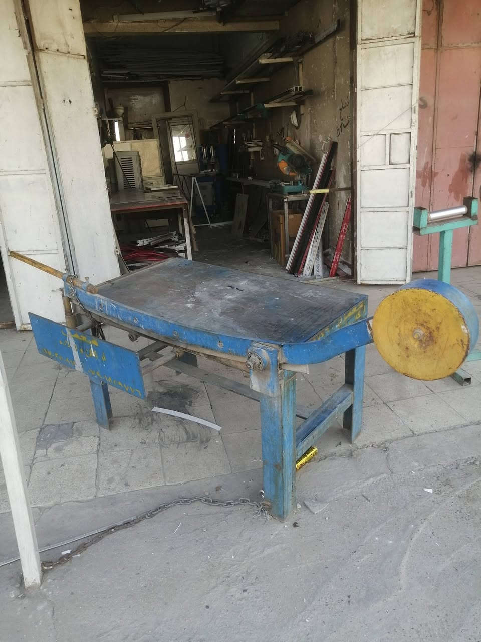 للبيع طبر مع معواجه ٢متر الاتصال ***********
بسعر مناسب جدا
