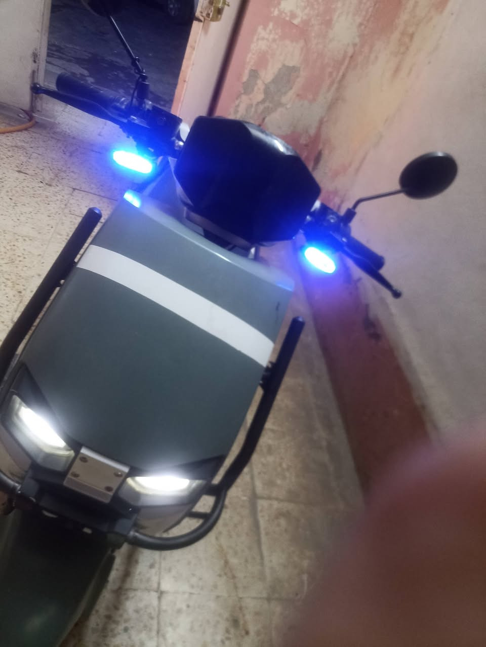 ماطور شحن • وضع الشركة • ٣٥٠ واط
