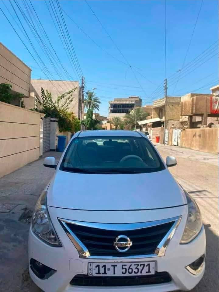 بسبب الوعود الكاذبة إعادة نشر نيسان سني موديل ٢٠٢٠ هندي ام البليته الزركة ماشية( 95  ) الف حقيقي كير ومحرك مكفولات  تبريد ثلج بيهه قطعة صبغ وحدة فقط (الجاملغ الخلفي ) وبيهه طخات خفيفة وشخوط المواصفات /    بصمة _ وقطعتين تبريد _ تشغيل عن بعد_ جام ٤ كهربائي  

السونار مالتهه  ويه الصور سيارة بسمي رقم  بغداد انكليزي

السعر 88 ورقة وبيهه مجال بسيط حيل

***********
