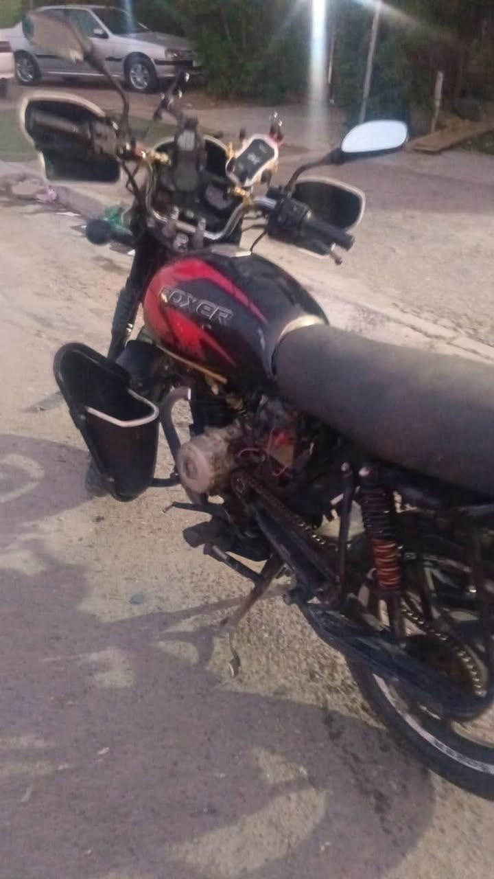 بوكسر موديل 22
مكينه 23 مبدل بيها فقط كاز كيت
مكينه خير من الله 
العنوان بغداد البياع 
مرقم رقم انكليزي
سعر 2200 مليونين و 200 وبيها مجال
للتواصل ***********. 

771 578 8047
متواجد واتساب
