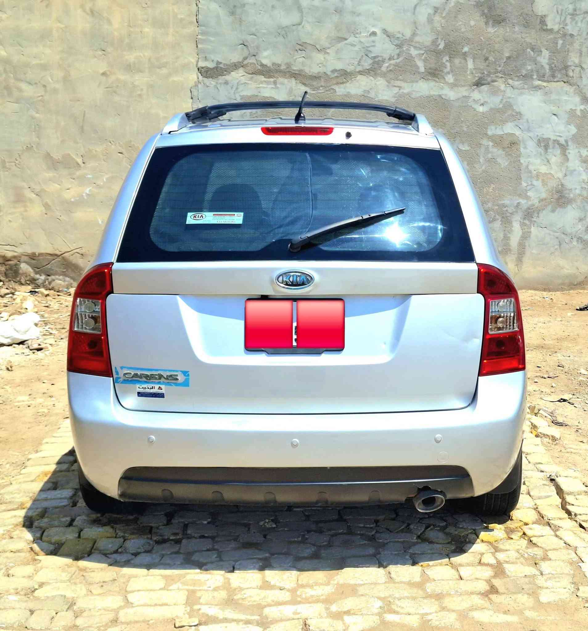 كارنز 2007
رقم بصره دولي سنويه لل30
خليجي بيها صبغ بالجاملغ الامامي الايمن وبيها صبغ بالدوس وذيل الجاملغ الامامي الايسر  
مكينه 2000 دوش ماشيه 201 گير أوتماتيك 7 راكب قطعتين تبريد دواخل بيجي شاشه وكاميرا خلفيه دوارة وحساسات خلفيه جاهزه مكينه وگير كفاله  مكاني بالشطره 
***********
